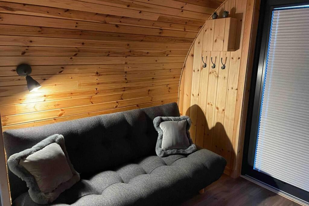 Allt Yelkie Pod Dha, Earlish Luaran gambar